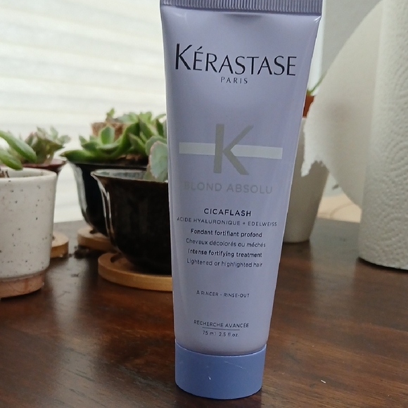 Kerastase Other - Kerastase Blond Absolu Cicaplash Hair Treatment - Purple